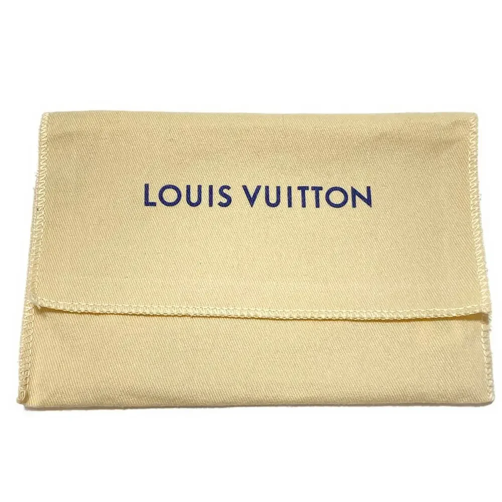 Louis Vuitton Couverture Passport Vivienne Accessory Case M80858 Monogram Pink